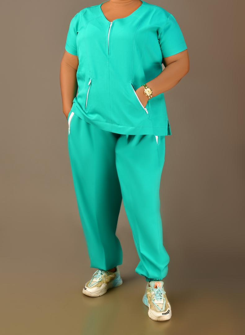 Mira 002 V-Neck Zipper